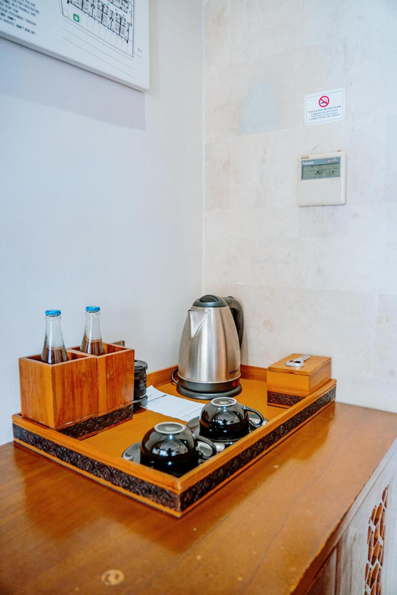 อากานา บูทิก โฮเต็ล Hotel ซานูร์ ภายนอก รูปภาพ